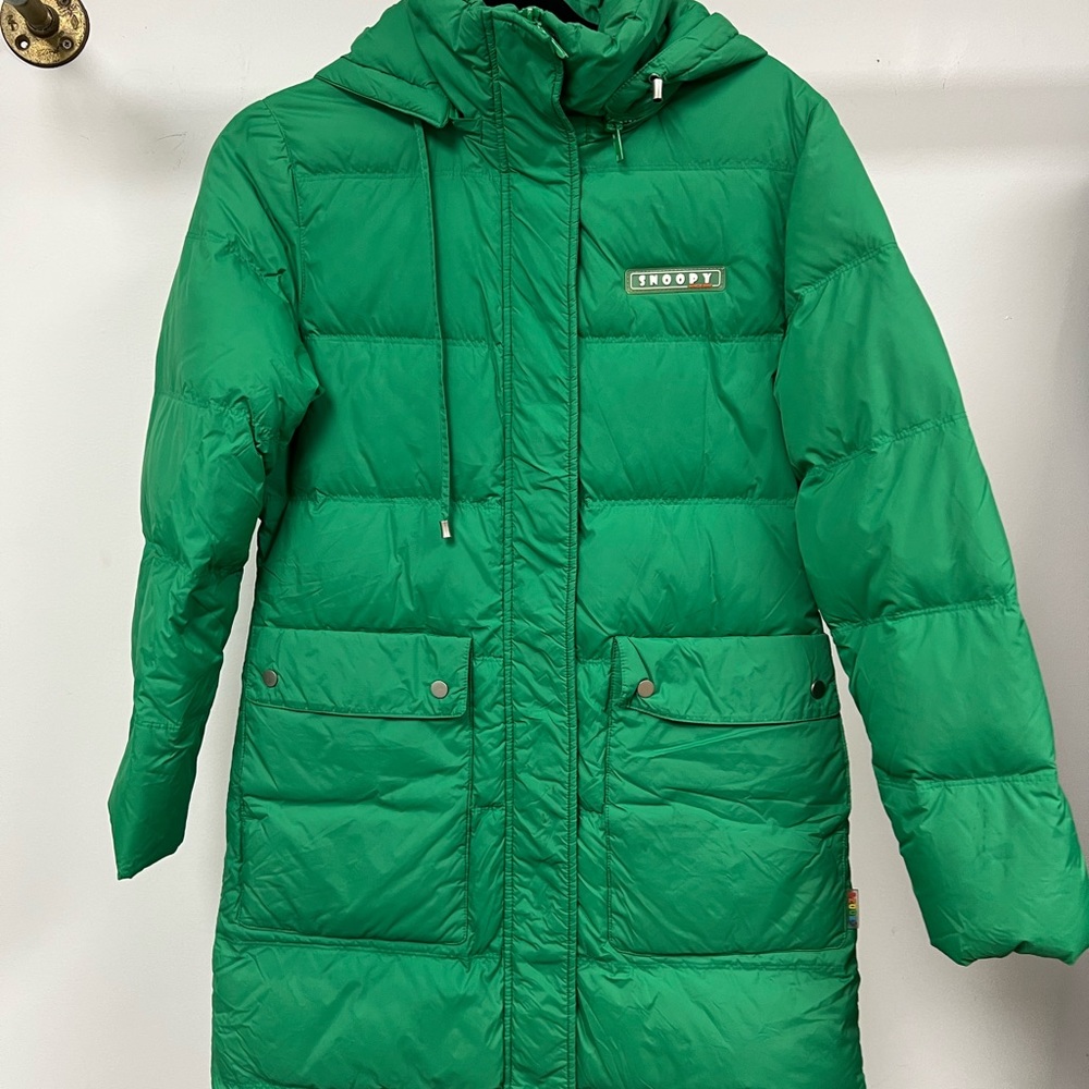 RARE Snoopy Puffer